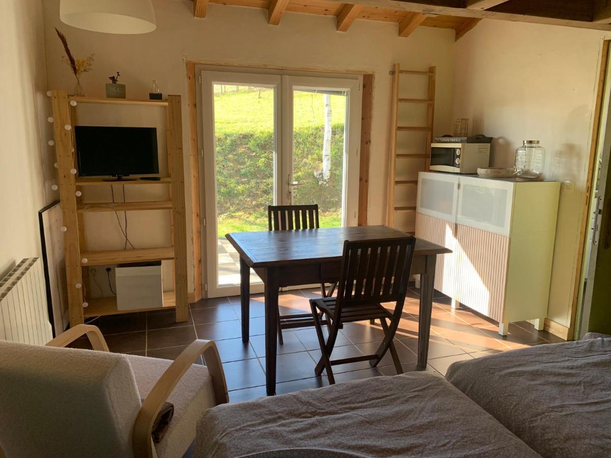 Studio Laina Avec Piscine, Spa Optionnel Irissarry Екстериор снимка