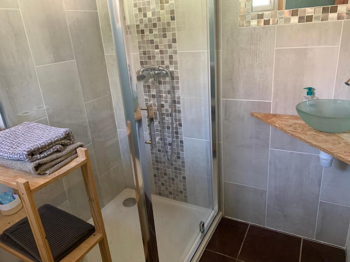 Studio Laina Avec Piscine, Spa Optionnel Irissarry Екстериор снимка